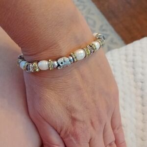 Elegant Silver and Pearl Beaded Bracelet